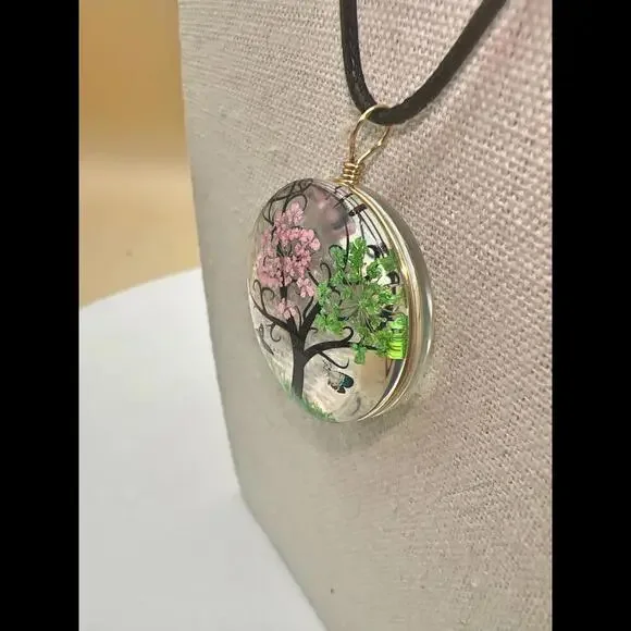 Beautiful Botanical Tree and Butterflies Pendant Necklace - Picture 4 of 11